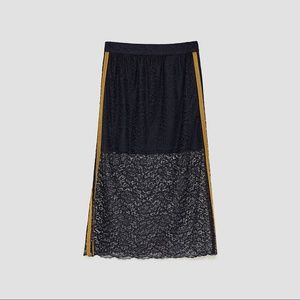 NWT ZARA NAVY LACE MIDI SKIRT